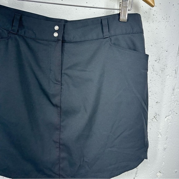 Adidas Women’s size 12 Essential Three Stripe Black Skort - Picture 12 of 16